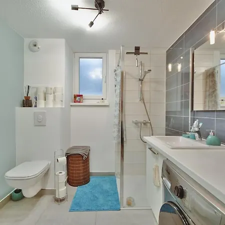 Proche Du Centre Avec Grande Terrasse