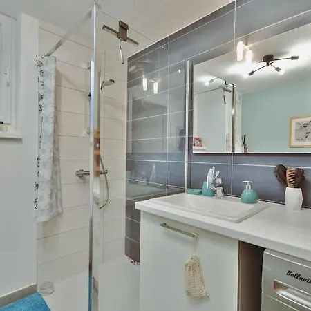 Appartement Proche Du Centre Avec Grande Terrasse