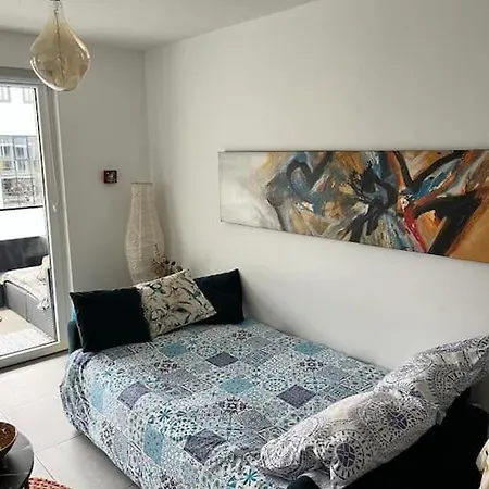 Proche Du Centre Avec Grande Terrasse アパート